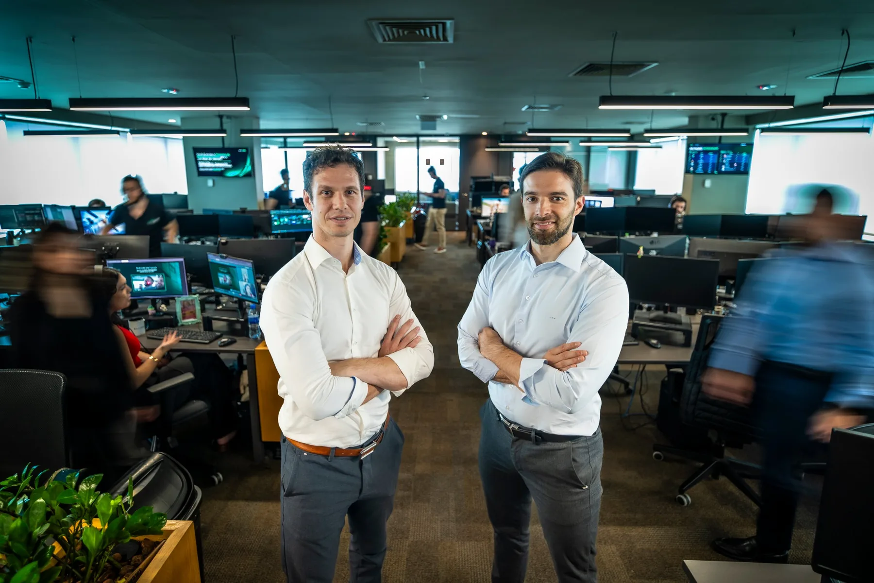 Wealth managers da Ável no escritório do Grupo Ável