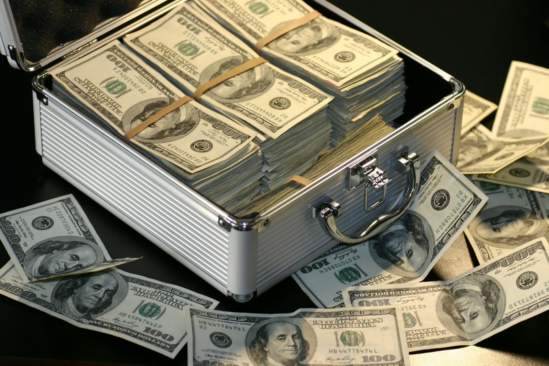 Dólar no Brasil dispara, impacto na inflação